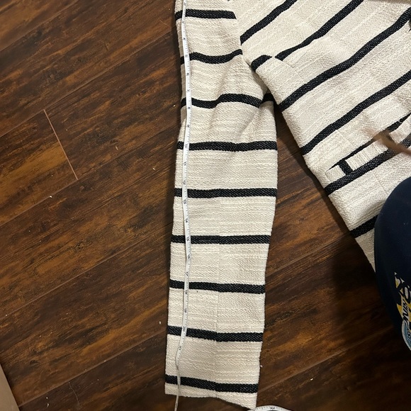 Cream and black striped Jacket. SIZE EU36. BNWT. - Picture 7 of 10
